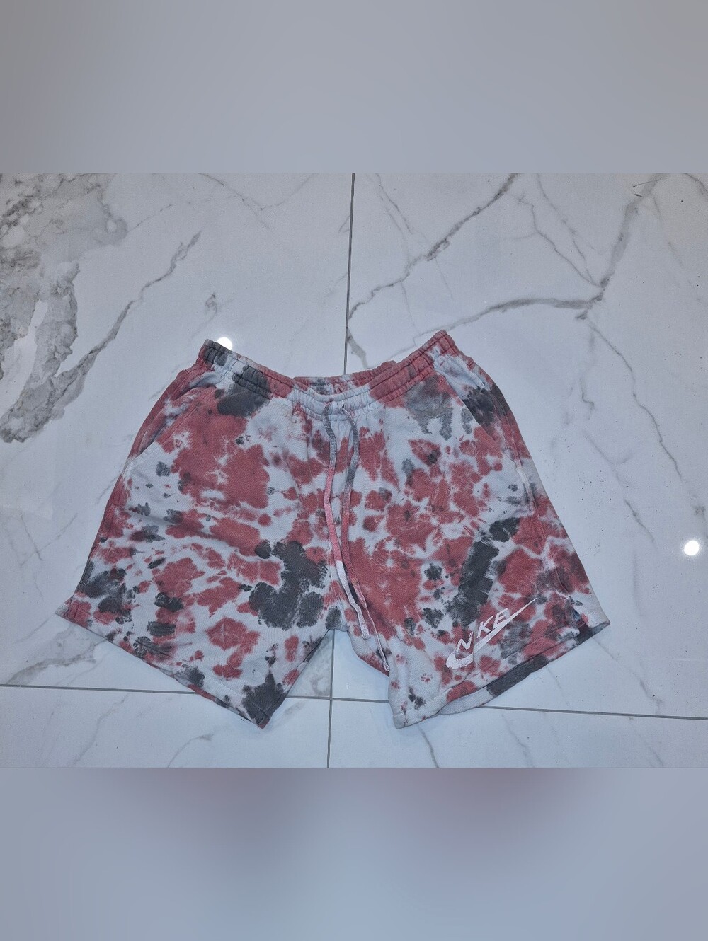 Nike Men’s Tie-Dye Athletic Shorts in Red, Gray, White
